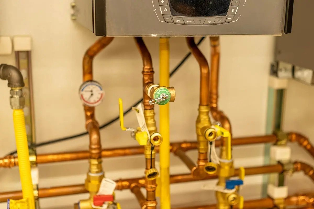 Licensed technician providing Water Heater Installation for a homeowner in Roslyn